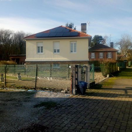 La Maison Ecologique Batilly  Екстериор снимка